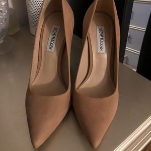 NWOB Steve Madden Prance Heels (Nude Suede)